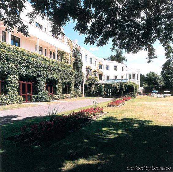 Lyndhurst Park Hotel Bagian luar foto